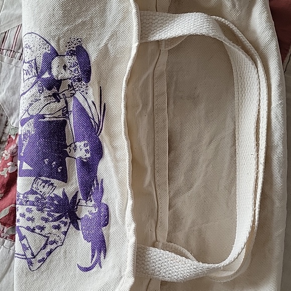 Canvas Bag 13" Deep 16"Wide.  6" Strap.  No Holes. Graphics In Great Condition. - Picture 8 of 8